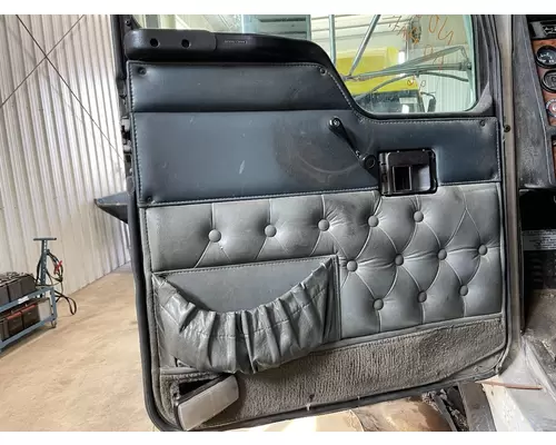 Kenworth T800 Door Assembly, Front