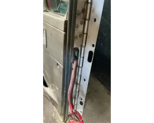 Kenworth T800 Door Assembly, Front