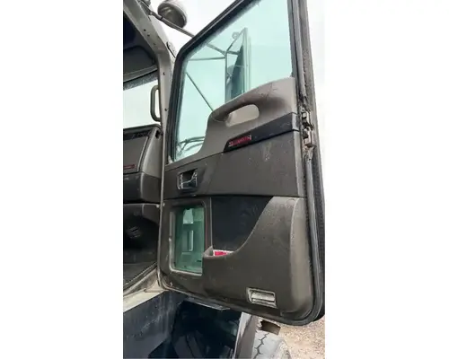 Kenworth T800 Door Assembly, Front