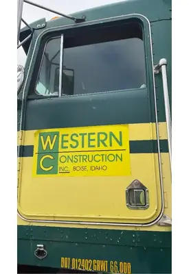 Kenworth T800 Door Assembly, Front