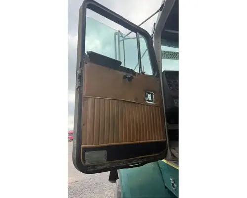 Kenworth T800 Door Assembly, Front