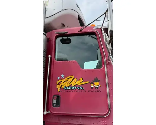 Kenworth T800 Door Assembly, Front