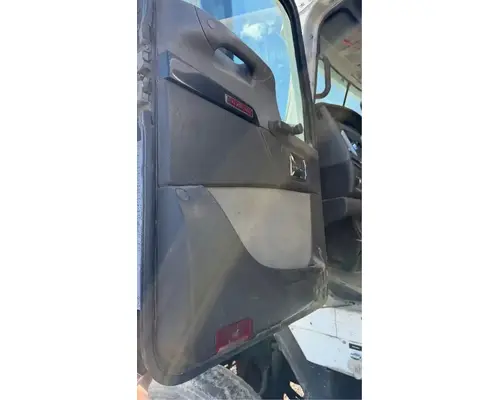 Kenworth T800 Door Assembly, Front