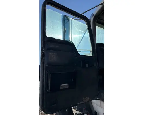 Kenworth T800 Door Assembly, Front