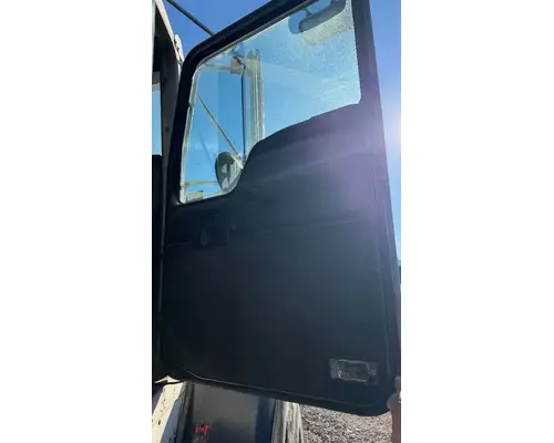 Kenworth T800 Door Assembly, Front