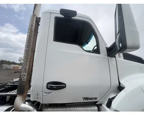 Door Assembly, Front KENWORTH T800 DTI Trucks