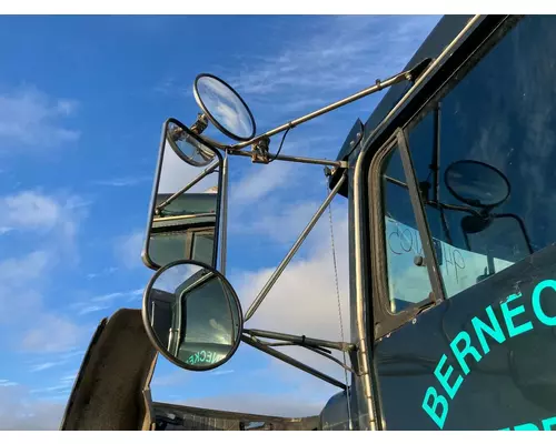 Kenworth T800 Door Mirror