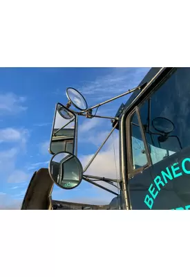 Kenworth T800 Door Mirror