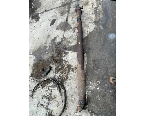 Drive Shaft, Rear KENWORTH T800 Truck Salvage International Inc