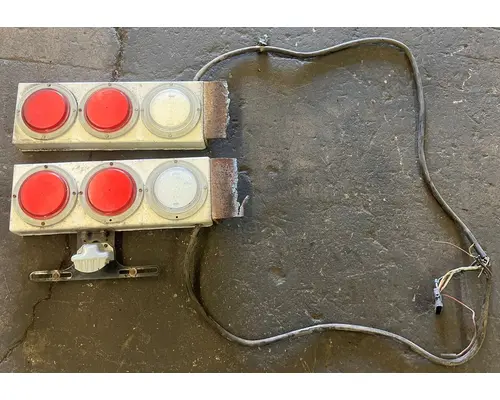 Electrical Parts, Misc. KENWORTH T800 High Mountain Horsepower