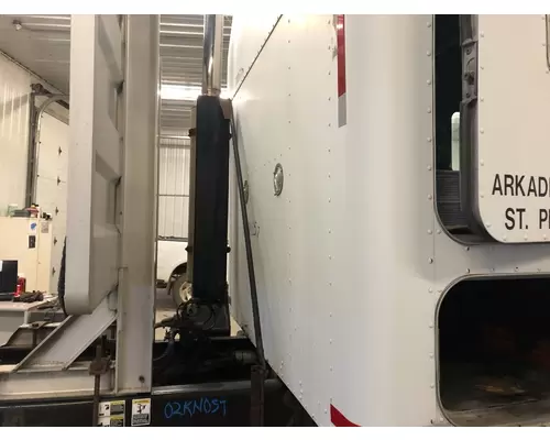 Kenworth T800 Exhaust Bracket