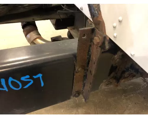Kenworth T800 Exhaust Bracket