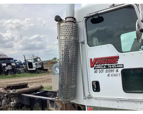 Kenworth T800 Exhaust Guard