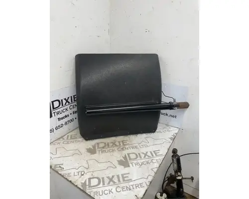 Fender Kenworth T800 Dixie Truck Centre