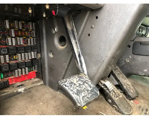 Kenworth T800 Foot Control Pedal (all floor pedals)
