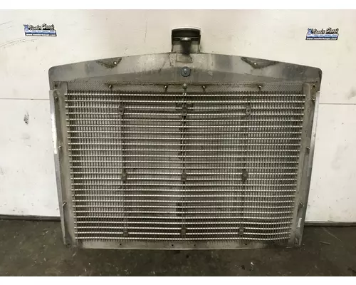 Kenworth T800 Grille