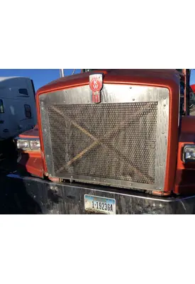 Kenworth T800 Grille