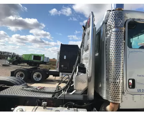 Kenworth T800 Headache Rack (Cab Protector)