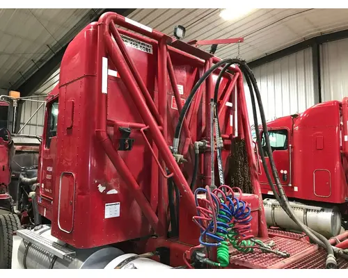 Kenworth T800 Headache Rack (Cab Protector)