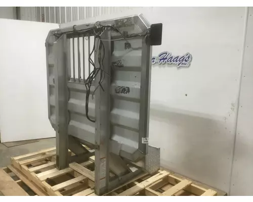 Kenworth T800 Headache Rack (Cab Rack)