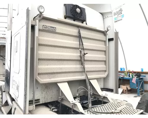 Kenworth T800 Headache Rack (Cab Rack)