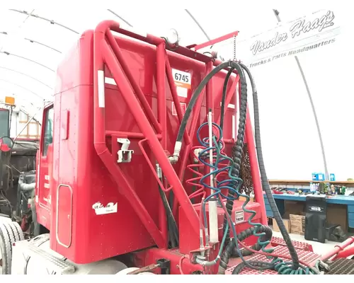 Kenworth T800 Headache Rack (Cab Rack)