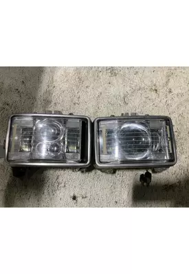 Kenworth T800 Headlamp Assembly