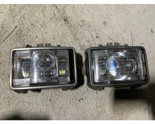 Kenworth T800 Headlamp Assembly