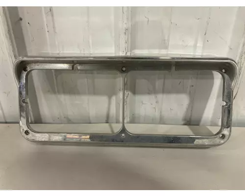 Kenworth T800 Headlamp Assembly