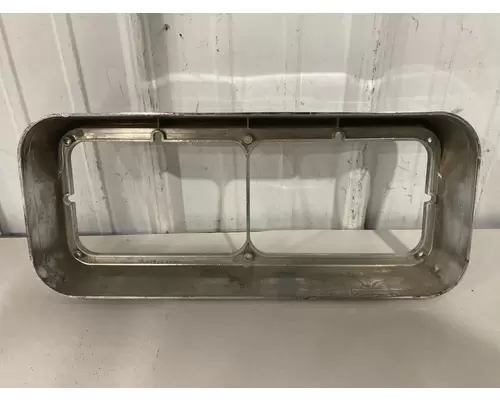 Kenworth T800 Headlamp Assembly
