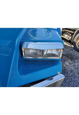 Kenworth T800 Headlamp Assembly