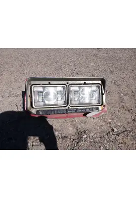Kenworth T800 Headlamp Assembly