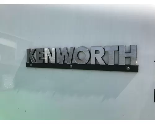 Kenworth T800 Hood Emblem