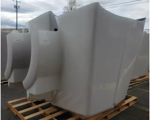 Hood KENWORTH T800 High Mountain Horsepower