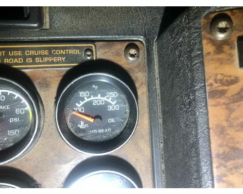 Kenworth T800 Instrument Cluster