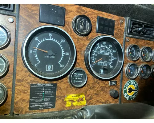 Kenworth T800 Instrument Cluster