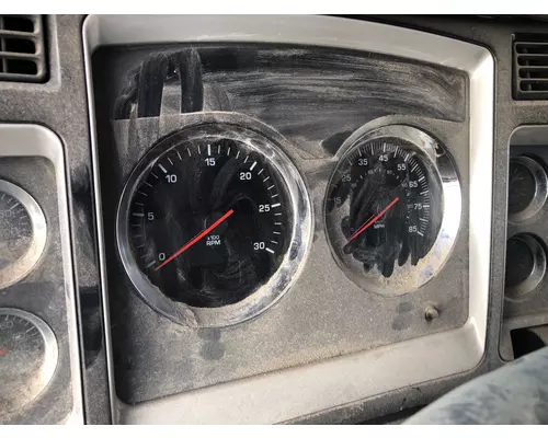 Kenworth T800 Instrument Cluster