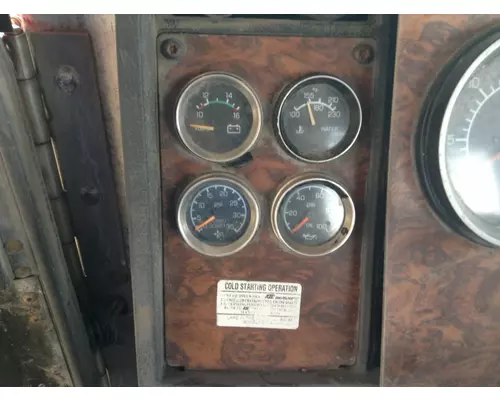 Kenworth T800 Instrument Cluster