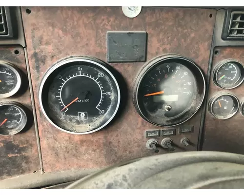 Kenworth T800 Instrument Cluster