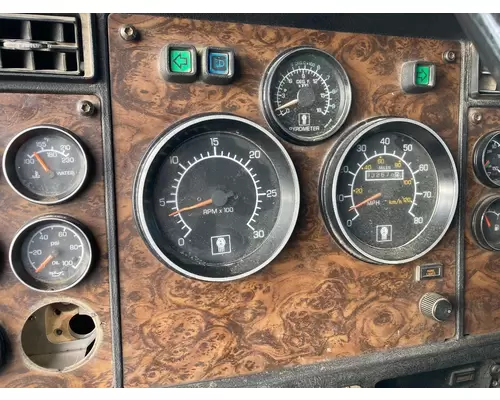 Kenworth T800 Instrument Cluster