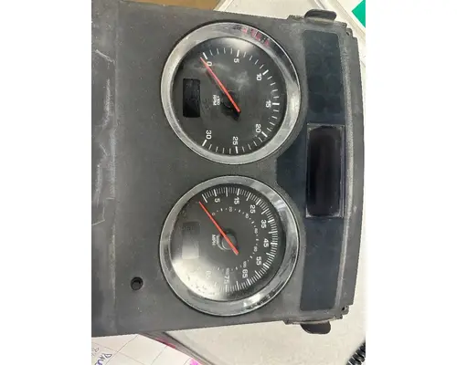 Kenworth T800 Instrument Cluster