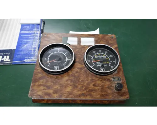 Instrument Cluster KENWORTH T800 Sam's Riverside Truck Parts Inc