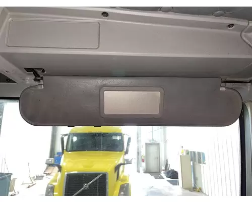 Kenworth T800 Interior Sun Visor