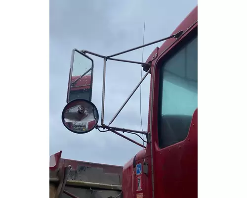 2006 Kenworth T800 Mirror (Side View)