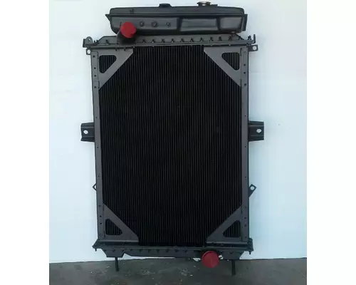 Radiator KENWORTH T800 LKQ KC Truck Parts - Inland Empire