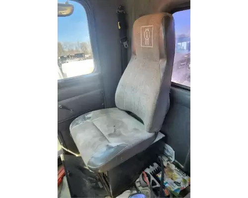 Kenworth T800 Seat, Front