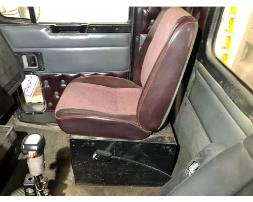 Kenworth T800 Seat (non-Suspension)