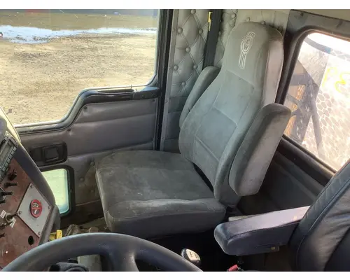 Seat, Front Kenworth T800 Vander Haags Inc Dm