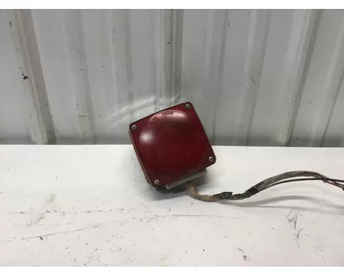 Kenworth T800 Side Marker Lamp, Rear