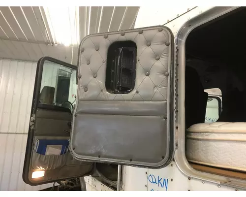 Kenworth T800 Sleeper